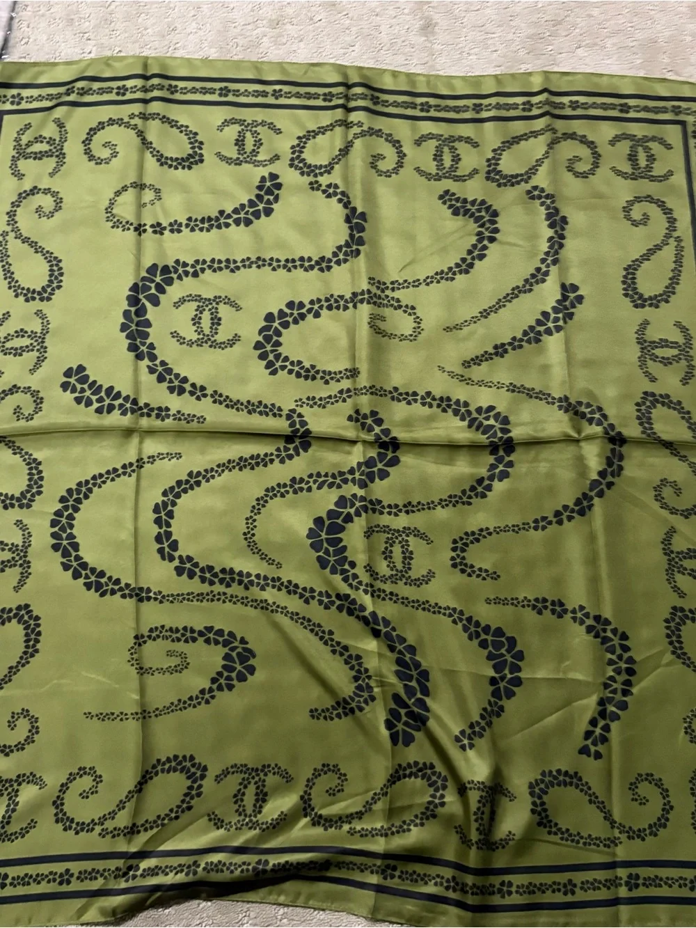 Chanel luxury vibes silky scarf 35x35‼️LAST ONE LEFT